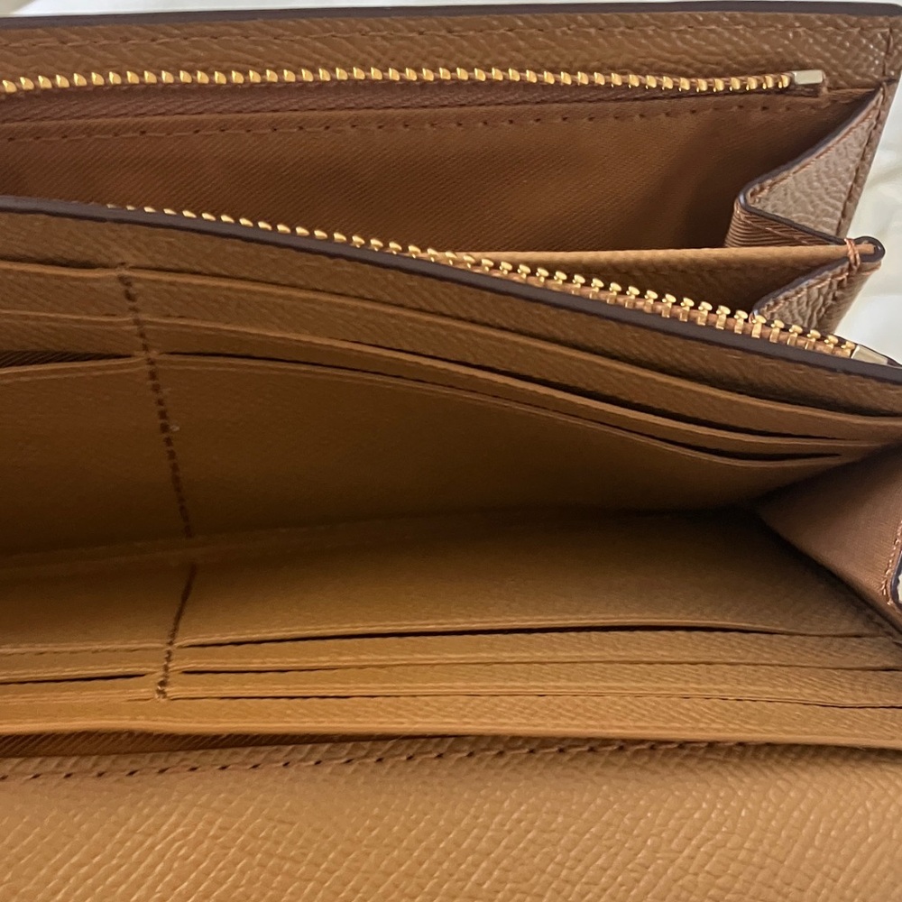 COACH City Zip Tote in Tan Leather With Matching Slim Envelope Wallet EUC - Picture 12 of 13